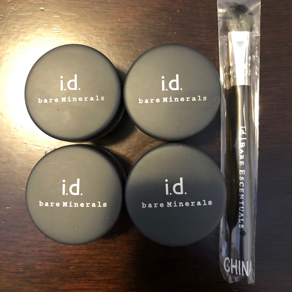 Loose Eye Shadow
